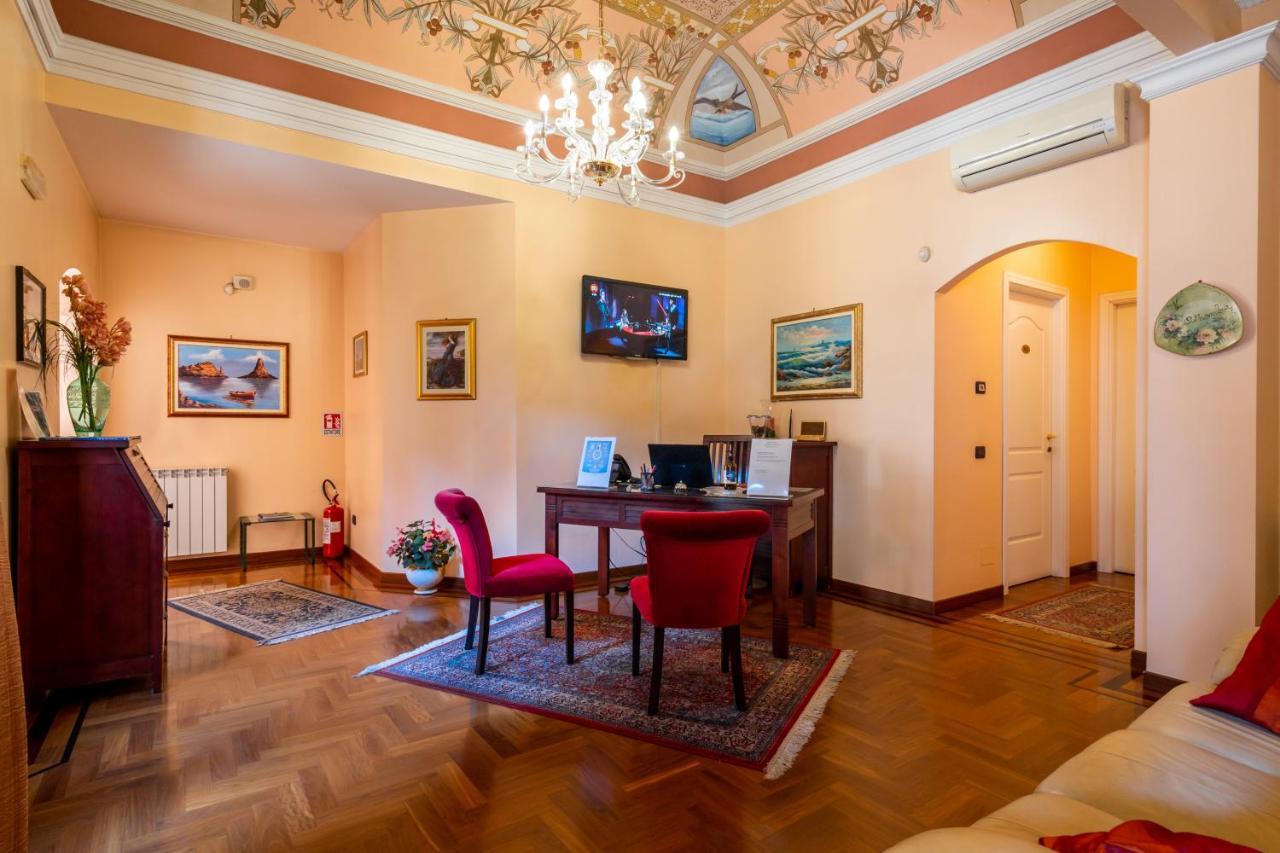 Alhambra - Guest House Di Charme ジャッレ エクステリア 写真