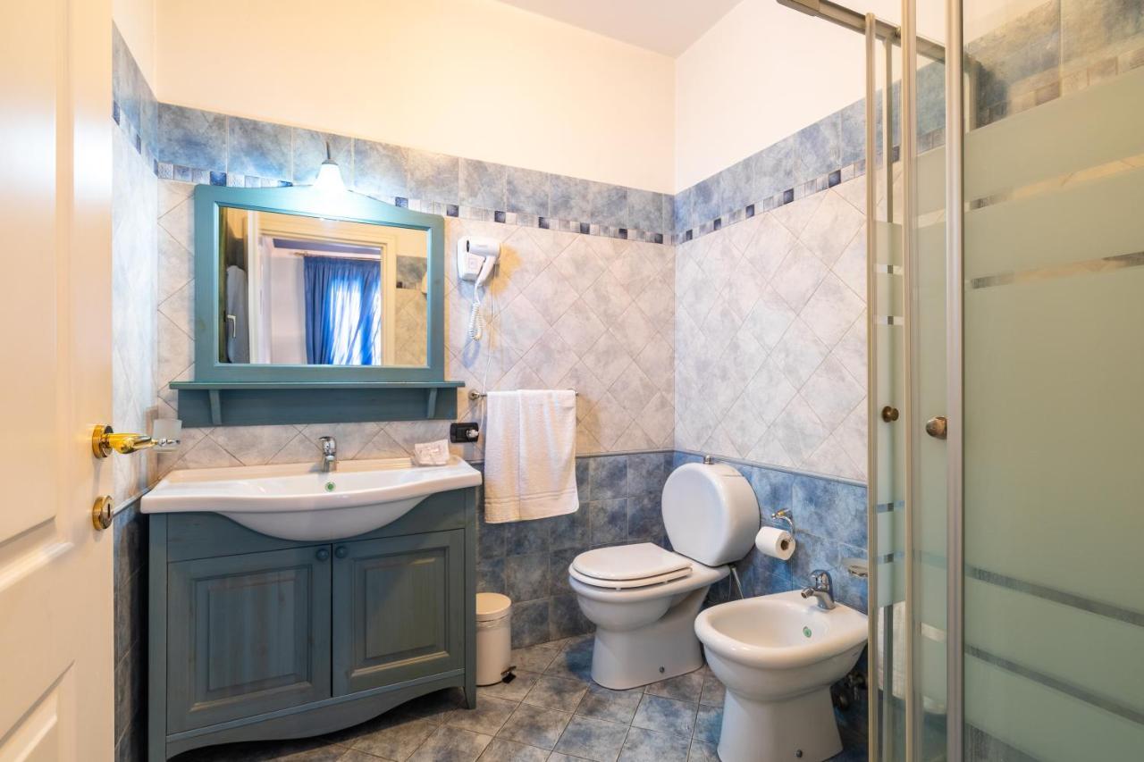 Alhambra - Guest House Di Charme ジャッレ エクステリア 写真