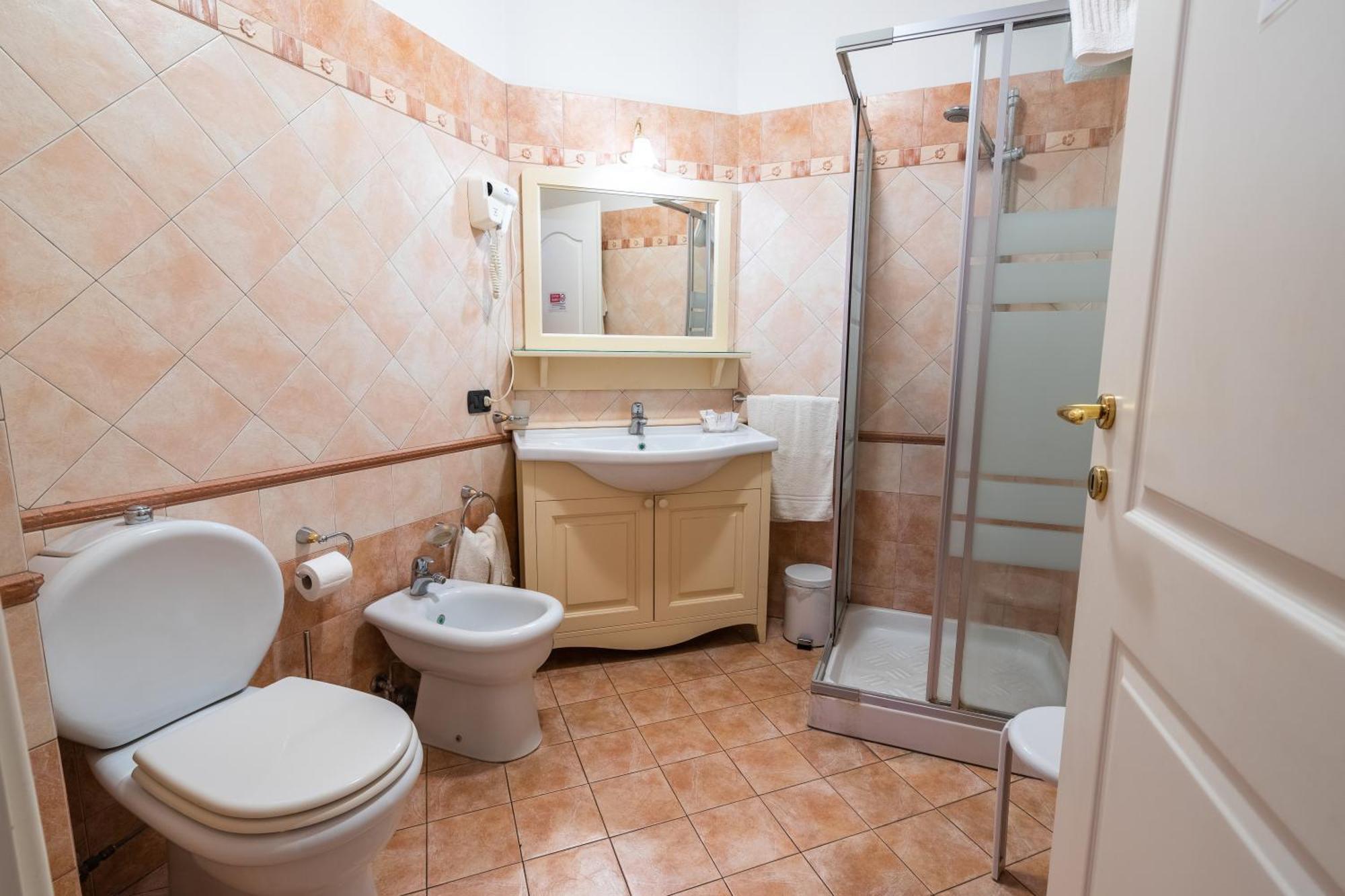 Alhambra - Guest House Di Charme ジャッレ エクステリア 写真